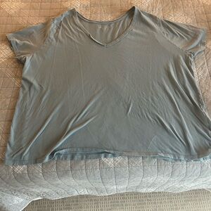 Ava & Viv 3X Dusty Blue V-Neck T-Shirt